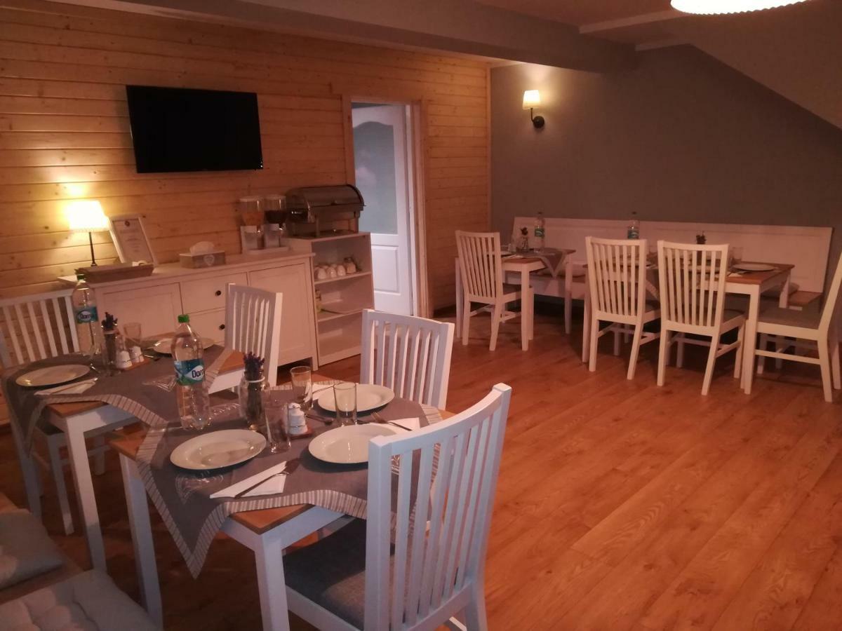 Guest House Carpathia Viseu de Sus Ngoại thất bức ảnh